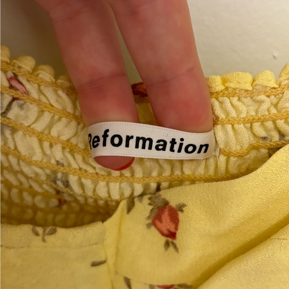 Reformation Yellow Floral Top 💛 - Picture 2 of 3